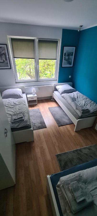 Schoene 2 In City, Monteur Netflix & Prime Apartment *